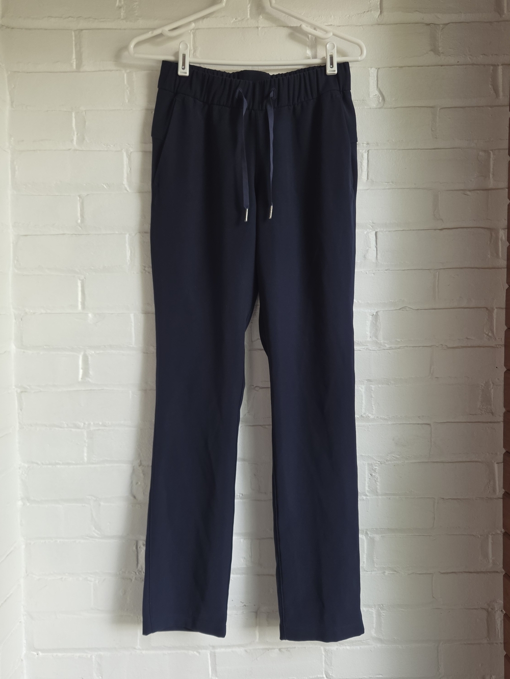 Lululemon On The Fly Pants Womens 4 Navy Blue Drawstring 31